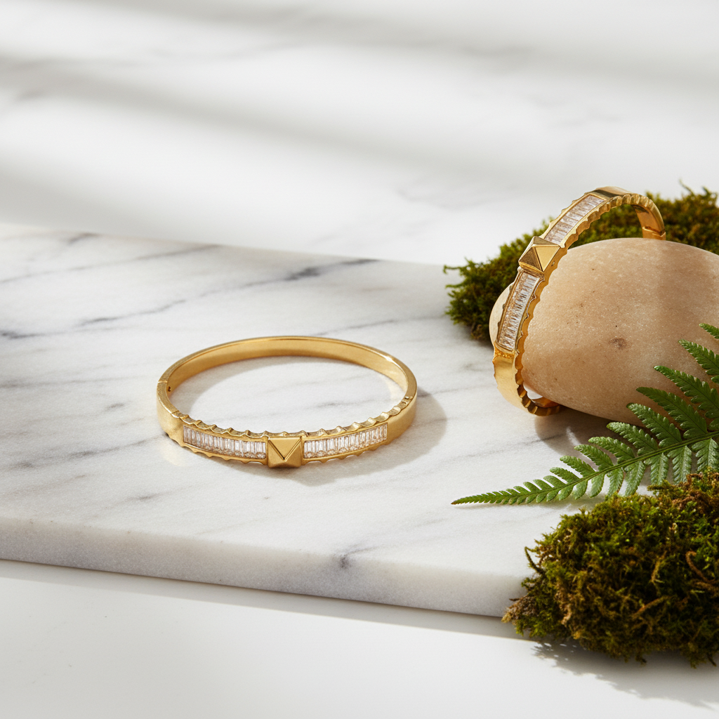 Gold Baguette Crystal Bracelet – Elegant & Sparkling